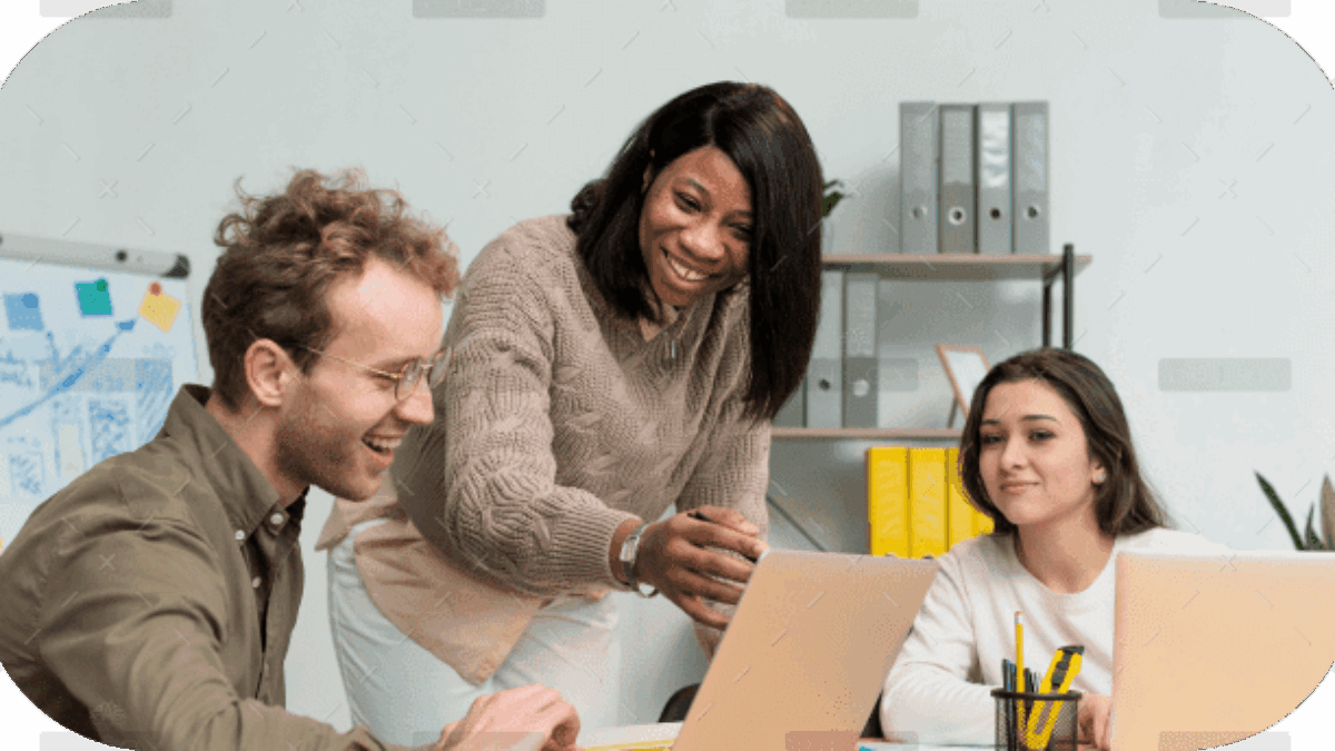 demo-attachment-339-group-people-teaming-up-work